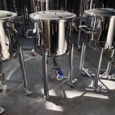 ราคาดี custom made Water Stainless Steel Storage Tank With Wheels ออนไลน์
