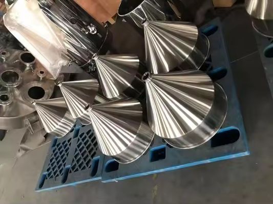 ราคาดี Custom 50L Stainless Steel Conical Hopper With Tri Clamp ออนไลน์